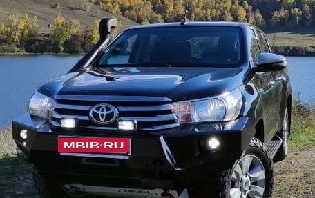 Toyota Hilux VIII, 2020 год, 3 350 000 рублей, 18 фотография