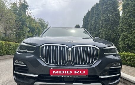 BMW X5, 2018 год, 5 550 000 рублей, 2 фотография