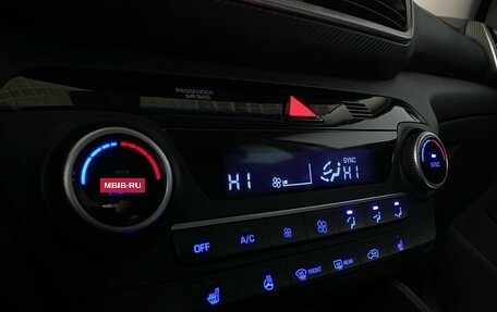 Hyundai Tucson III, 2020 год, 2 780 000 рублей, 17 фотография