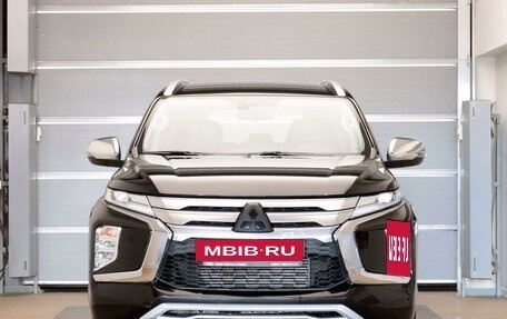 Mitsubishi Pajero Sport III рестайлинг, 2021 год, 4 247 000 рублей, 2 фотография