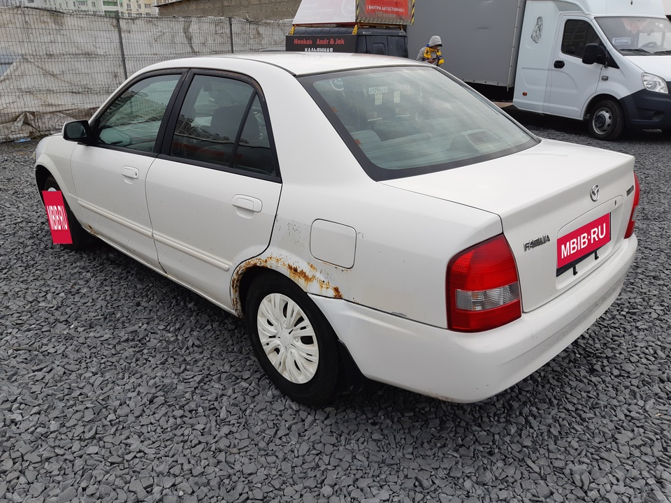 Mazda Familia BJ, 1999 год, 200 000 рублей, 3 фотография