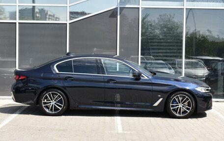 BMW 5 серия, 2022 год, 6 390 000 рублей, 5 фотография