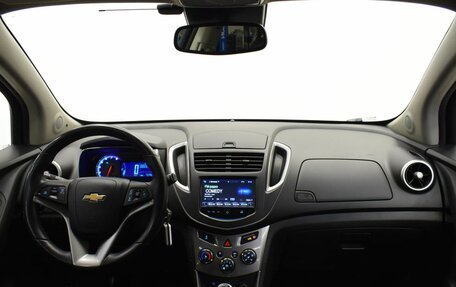 Chevrolet Tracker III, 2015 год, 1 330 000 рублей, 10 фотография