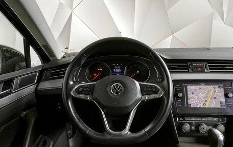 Volkswagen Passat B8 рестайлинг, 2020 год, 2 449 700 рублей, 9 фотография