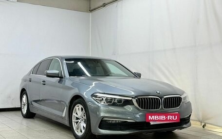 BMW 5 серия, 2019 год, 3 709 000 рублей, 3 фотография
