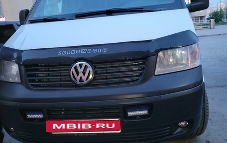 Volkswagen Transporter T5 рестайлинг, 2008 год, 999 000 рублей, 9 фотография