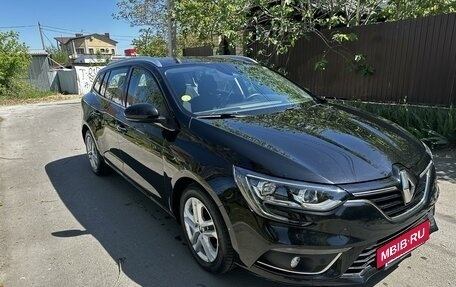 Renault Megane IV, 2019 год, 1 680 000 рублей, 2 фотография