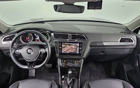 Volkswagen Tiguan II, 2020 год, 2 300 000 рублей, 8 фотография