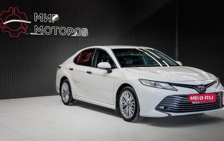 Toyota Camry, 2019 год, 2 850 000 рублей, 4 фотография