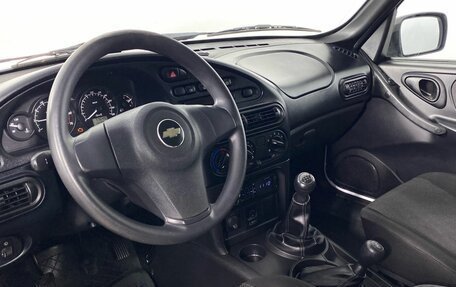 Chevrolet Niva I рестайлинг, 2018 год, 910 000 рублей, 10 фотография