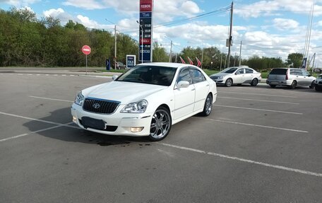 Toyota Crown Majesta, 2006 год, 1 180 000 рублей, 2 фотография