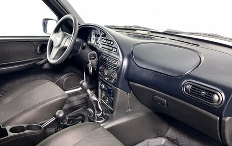 Chevrolet Niva I рестайлинг, 2018 год, 910 000 рублей, 13 фотография