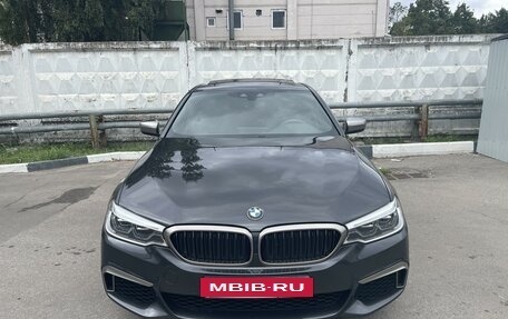 BMW 5 серия, 2019 год, 4 950 000 рублей, 3 фотография