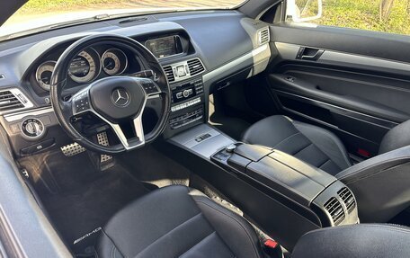 Mercedes-Benz E-Класс, 2013 год, 2 400 000 рублей, 11 фотография