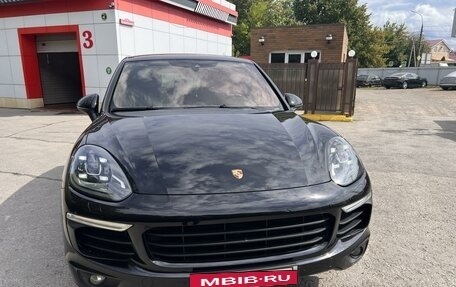 Porsche Cayenne III, 2017 год, 5 980 000 рублей, 3 фотография