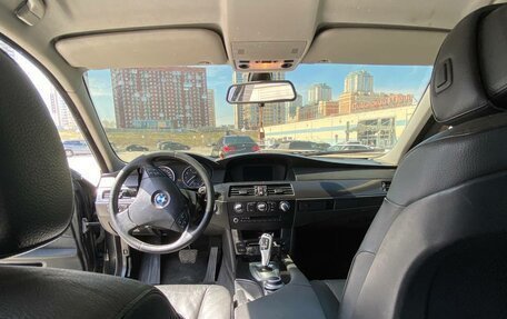 BMW 5 серия, 2008 год, 599 999 рублей, 2 фотография