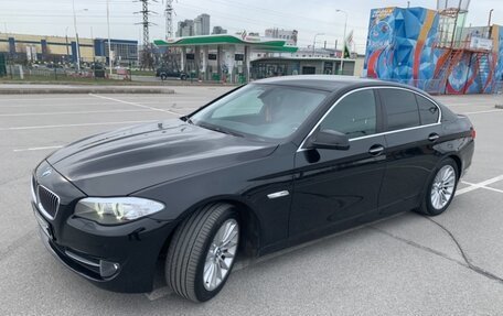 BMW 5 серия, 2010 год, 2 800 000 рублей, 3 фотография