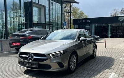 Mercedes-Benz A-Класс, 2019 год, 3 099 000 рублей, 1 фотография
