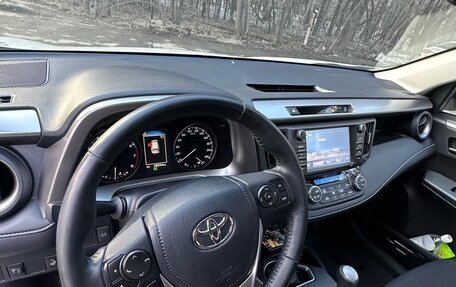 Toyota RAV4, 2017 год, 2 695 000 рублей, 20 фотография