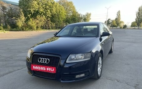 Audi A6, 2004 год, 690 000 рублей, 2 фотография