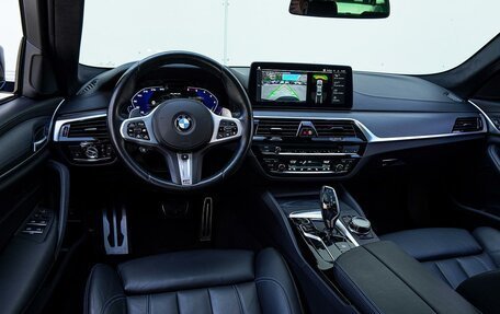 BMW 5 серия, 2021 год, 7 590 000 рублей, 6 фотография