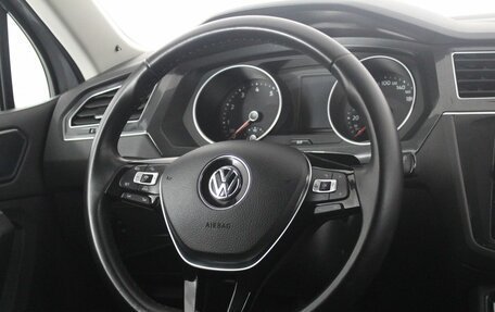 Volkswagen Tiguan II, 2018 год, 2 150 000 рублей, 9 фотография