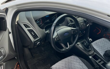 Ford Focus III, 2018 год, 1 500 000 рублей, 4 фотография