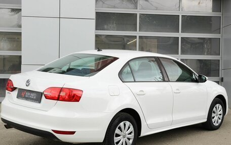 Volkswagen Jetta VI, 2013 год, 1 370 000 рублей, 2 фотография