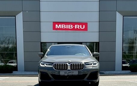 BMW 5 серия, 2020 год, 5 899 000 рублей, 2 фотография