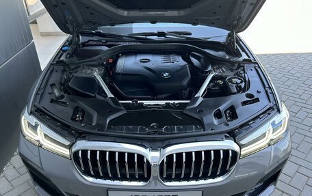 BMW 5 серия, 2020 год, 5 899 000 рублей, 23 фотография