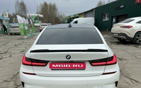 BMW 3 серия, 2019 год, 5 000 000 рублей, 18 фотография