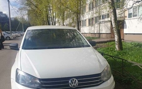 Volkswagen Polo VI (EU Market), 2019 год, 880 000 рублей, 2 фотография