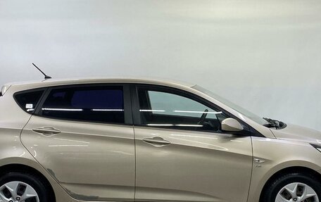 Hyundai Solaris II рестайлинг, 2013 год, 930 000 рублей, 4 фотография