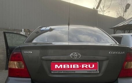 Toyota Corolla, 2003 год, 600 000 рублей, 10 фотография