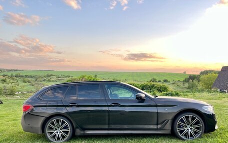 BMW 5 серия, 2018 год, 4 999 000 рублей, 11 фотография