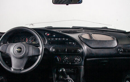 Chevrolet Niva I рестайлинг, 2011 год, 519 800 рублей, 16 фотография