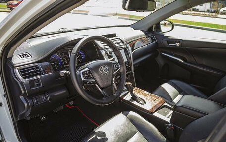 Toyota Camry, 2016 год, 2 510 000 рублей, 9 фотография
