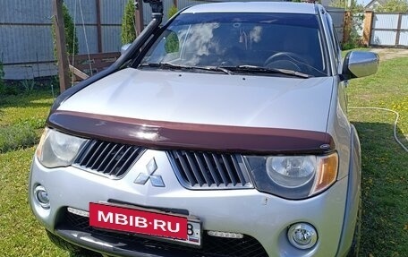 Mitsubishi L200 IV рестайлинг, 2007 год, 1 150 000 рублей, 2 фотография