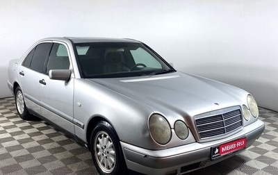 Mercedes-Benz E-Класс, 1998 год, 349 000 рублей, 1 фотография