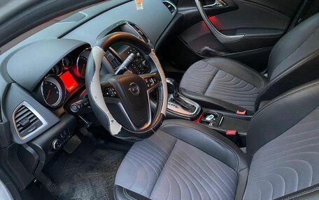 Opel Astra J, 2014 год, 1 050 000 рублей, 3 фотография