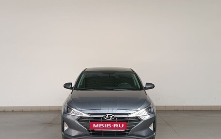 Hyundai Elantra VI рестайлинг, 2019 год, 2 000 000 рублей, 2 фотография