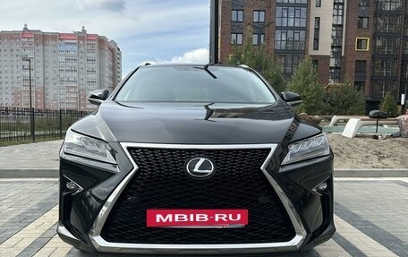 Lexus RX IV рестайлинг, 2017 год, 4 000 000 рублей, 2 фотография