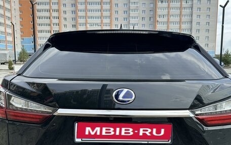 Lexus RX IV рестайлинг, 2017 год, 4 000 000 рублей, 5 фотография