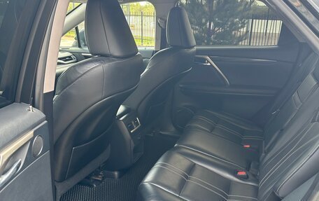 Lexus RX IV рестайлинг, 2017 год, 4 000 000 рублей, 21 фотография