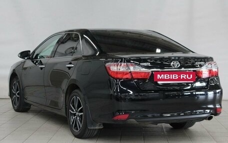 Toyota Camry, 2016 год, 2 350 000 рублей, 7 фотография