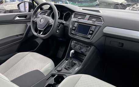Volkswagen Tiguan II, 2021 год, 3 500 000 рублей, 5 фотография