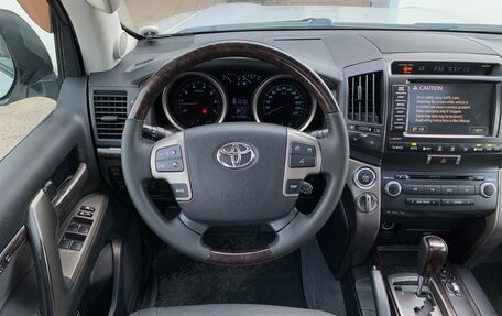 Toyota Land Cruiser 200, 2008 год, 2 850 000 рублей, 13 фотография