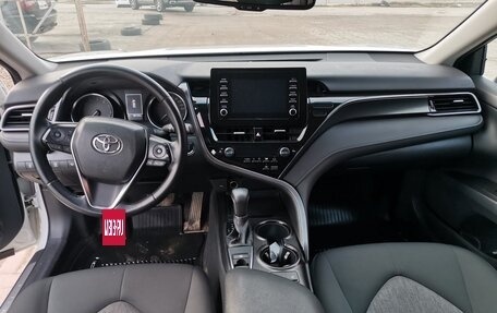 Toyota Camry, 2021 год, 2 950 000 рублей, 9 фотография