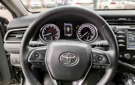 Toyota Camry, 2018 год, 3 000 000 рублей, 12 фотография