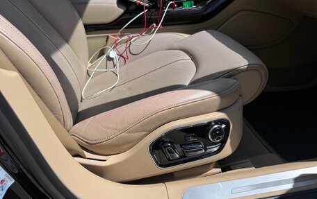 Audi A8, 2014 год, 2 700 000 рублей, 19 фотография